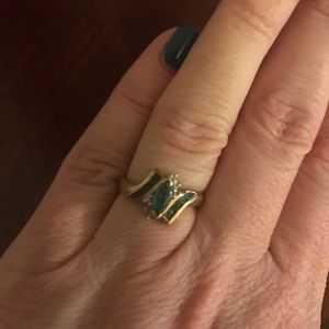 14k Gold Emerald diamond ring